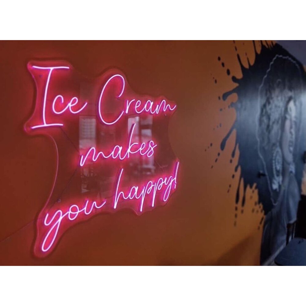 Ice Cream Makes You Happu Neon Işıklı Şeffaf Pleksi