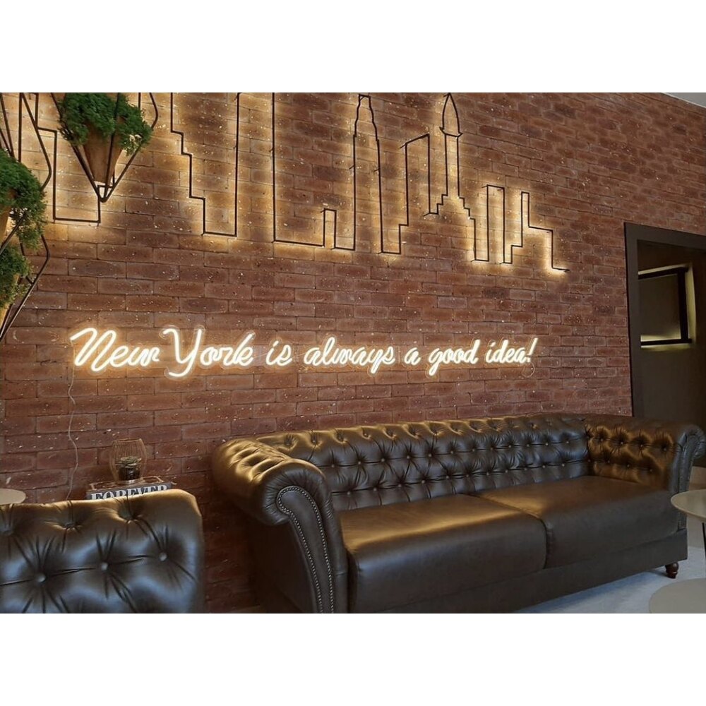 New York Neon Işıklı Şeffaf Pleksi