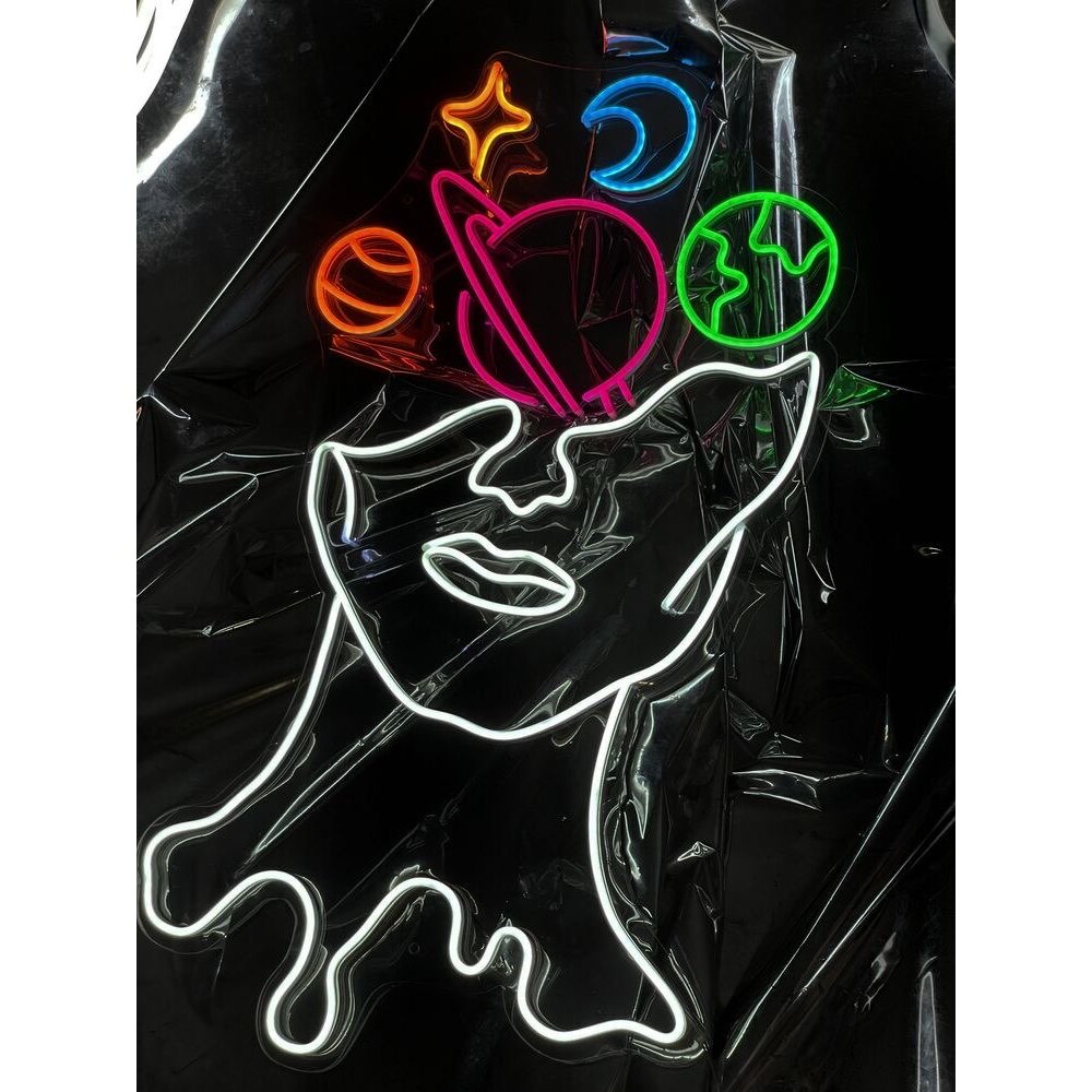 Kadın Galaksi Neon Işıklı Şeffaf Pleksi