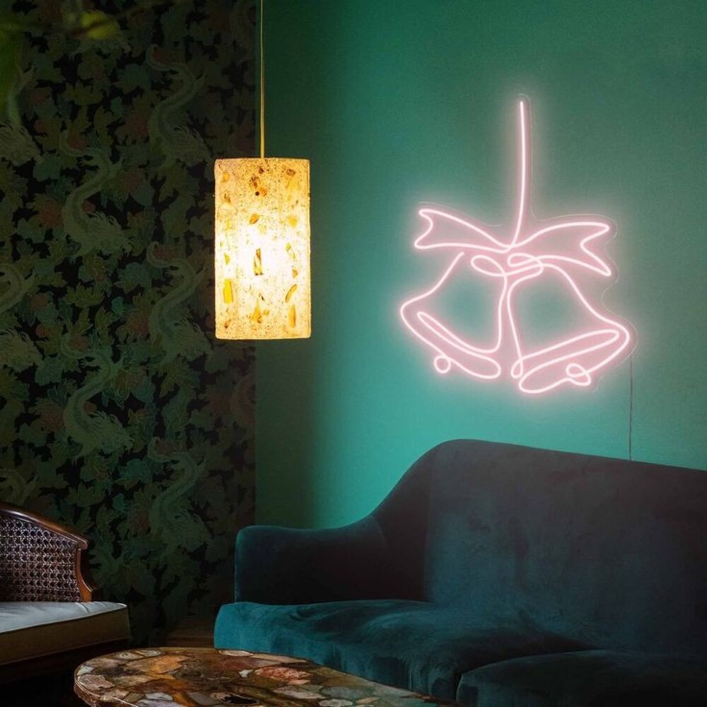 Yılbaşı Süsü Çan Neon Işıklı Şeffaf Pleksi