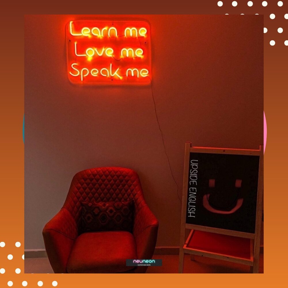Learn Me Love Me Speak Me Neon Işıklı Şeffaf Pleksi