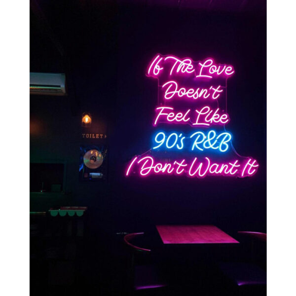 The Love Doesn't Feel Like 90's R&B I Dont Love It