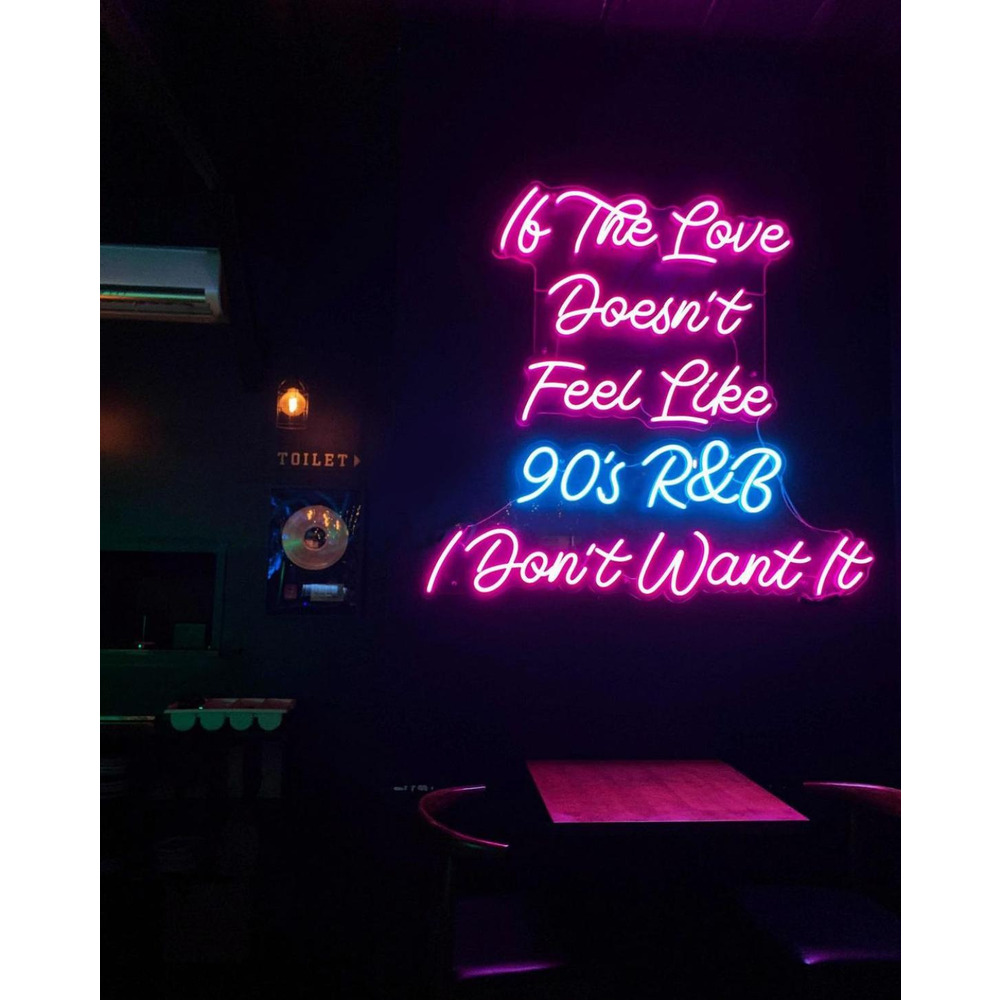 The Love Doesn't Feel Like 90's R&B I Dont Love It