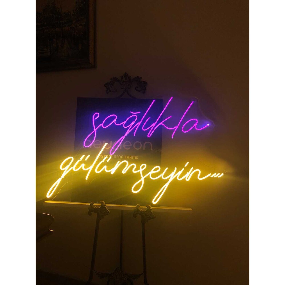 Sağlıkla Gülümseyin Neon Tabela