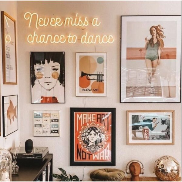 Never Miss A Chance To Dance Neon Işıklı Şeffaf Pleksi
