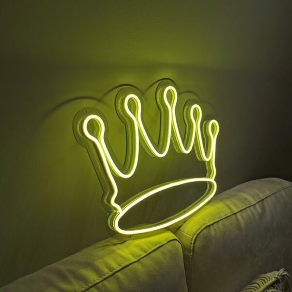 Kral Tacı Neon Tabela
