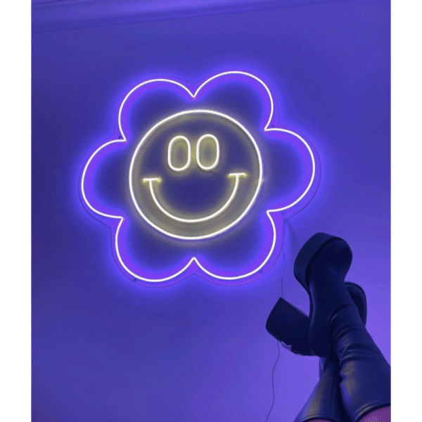 Smiley "Gülen Çiçek" Neon Tabela