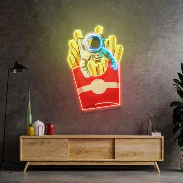 Astronot Patates Cipsi Neon Art - UV Baskı - Neon Led Tabela